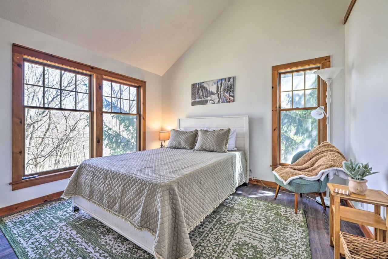 Pocono Retreat, 1 Mi To State Park And Ski Access! Tannersville Eksteriør bilde