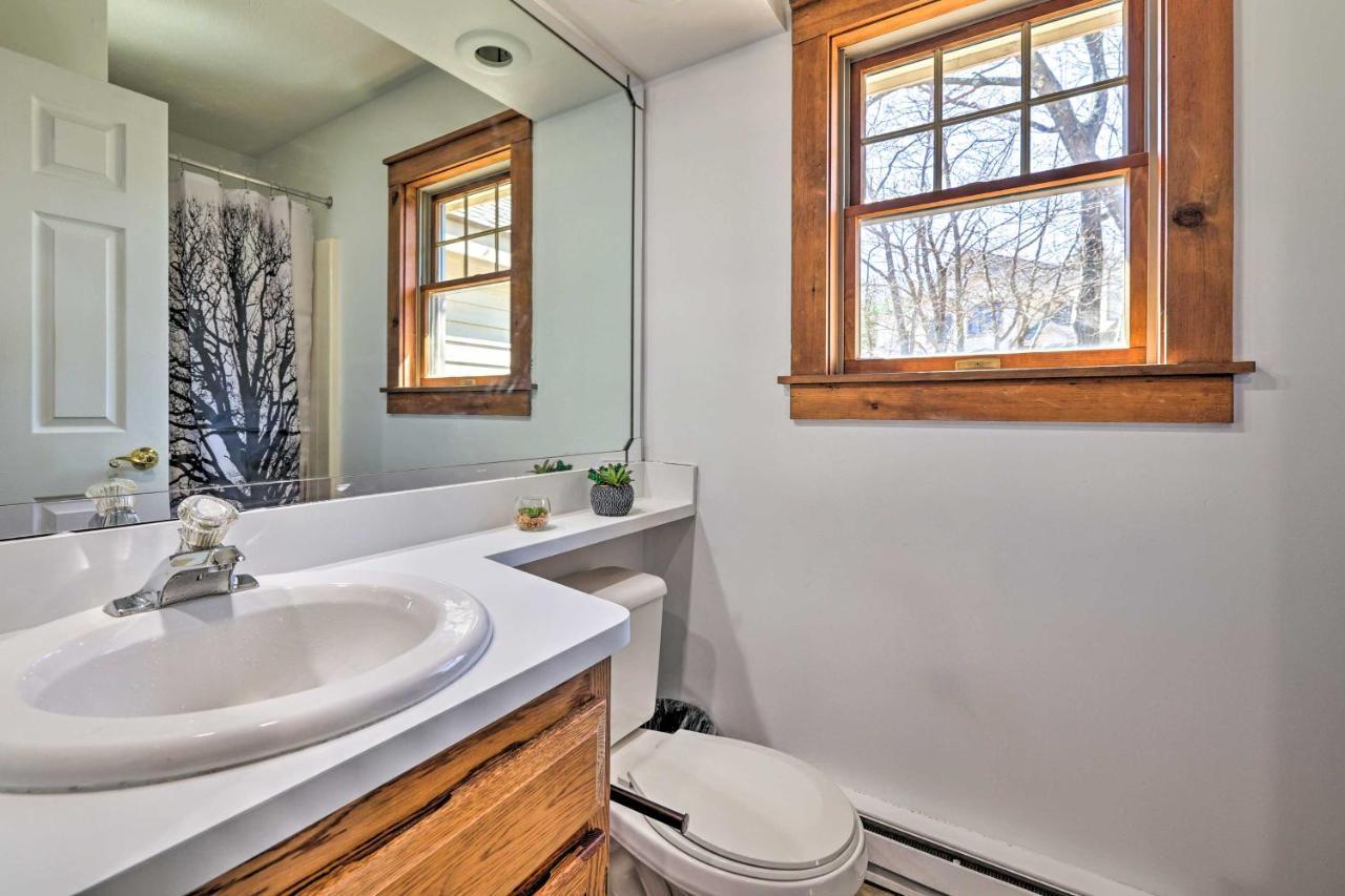 Pocono Retreat, 1 Mi To State Park And Ski Access! Tannersville Eksteriør bilde