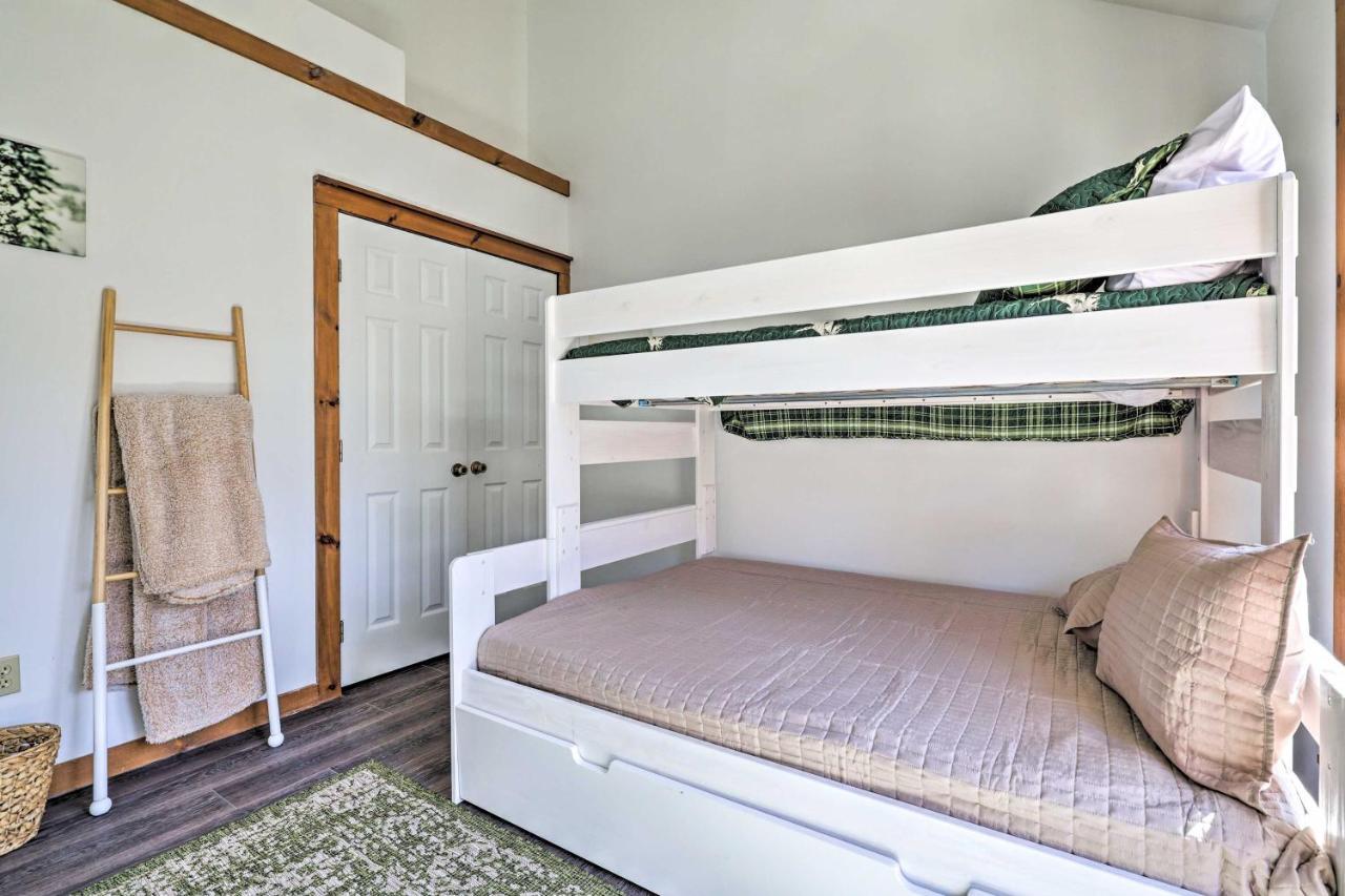 Pocono Retreat, 1 Mi To State Park And Ski Access! Tannersville Eksteriør bilde